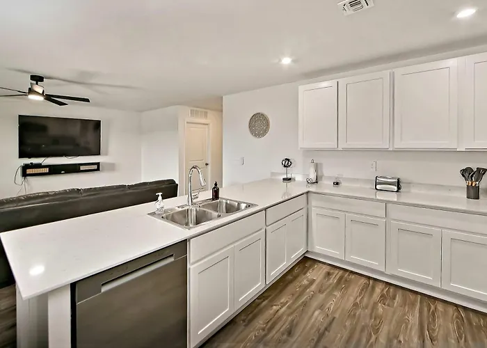 Spacious 4br Near Downtown Prescott Prescott Valley