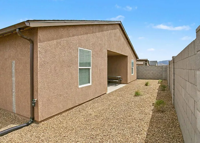 Spacious 4br Near Downtown Prescott Prescott Valley
